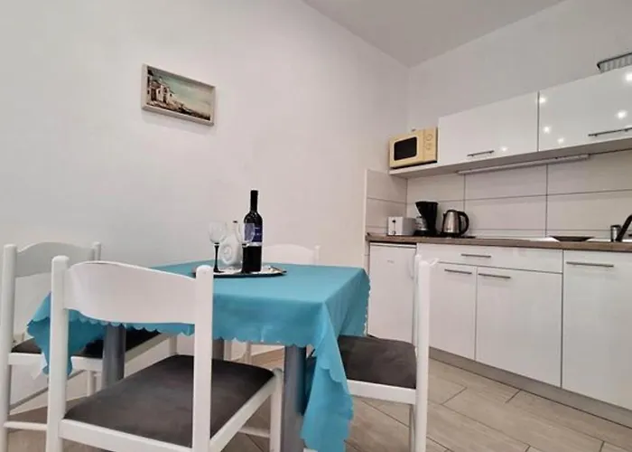 Apartment Melone 1 By Guide