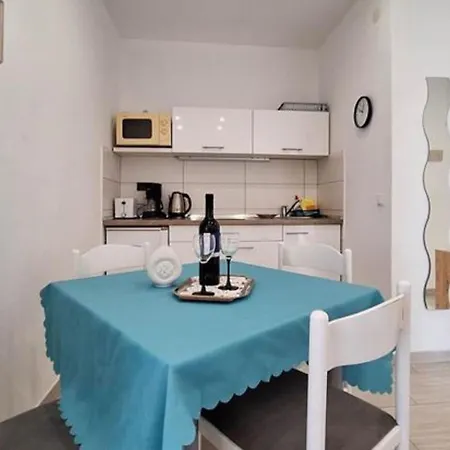 Melone 1 By Guide Apartment Crikvenica
