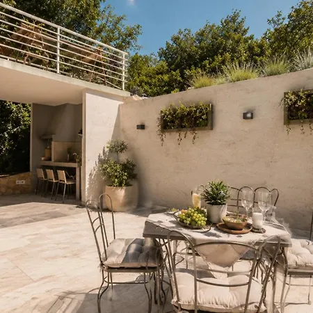 Apartment Melone 1 By Guide